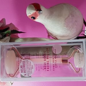 ROSE QUARTZ JADE ROLLER